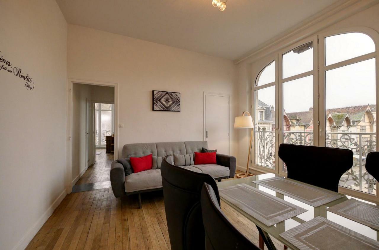 Au Coeur De Ville Troyes Eksteriør bilde