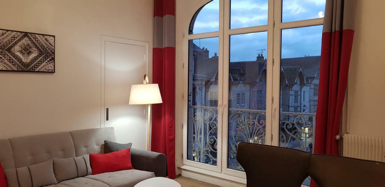 Au Coeur De Ville Troyes Eksteriør bilde
