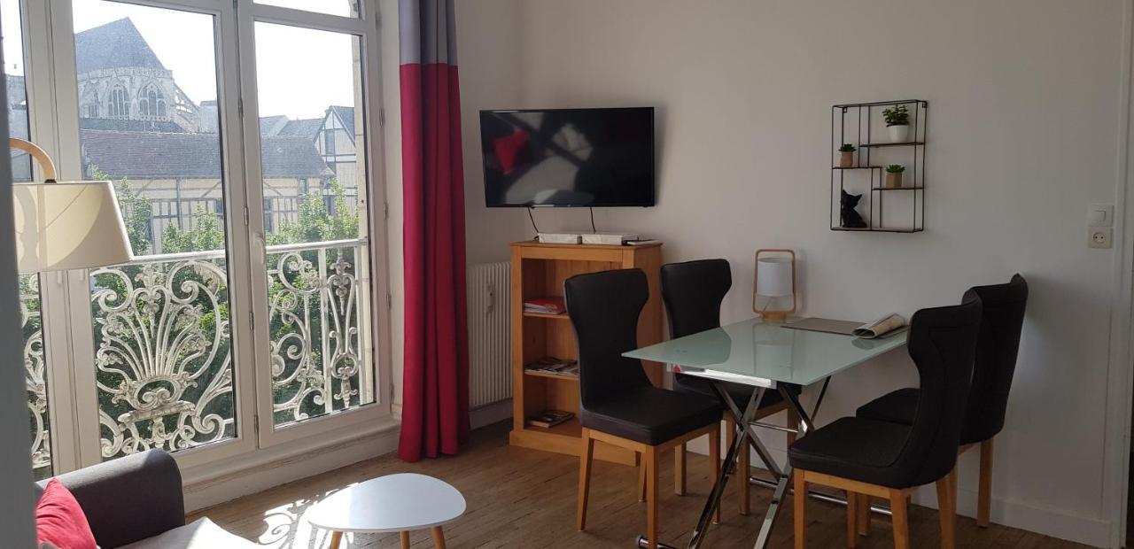 Au Coeur De Ville Troyes Eksteriør bilde